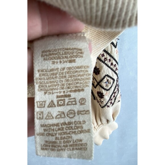 Free People Senorita Sweatshirt Medium Embroidered Puff Sleeve V-Neck Crop *READ - Picture 4 of 9